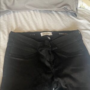 DL1961 Women's Black Skinny Jeans